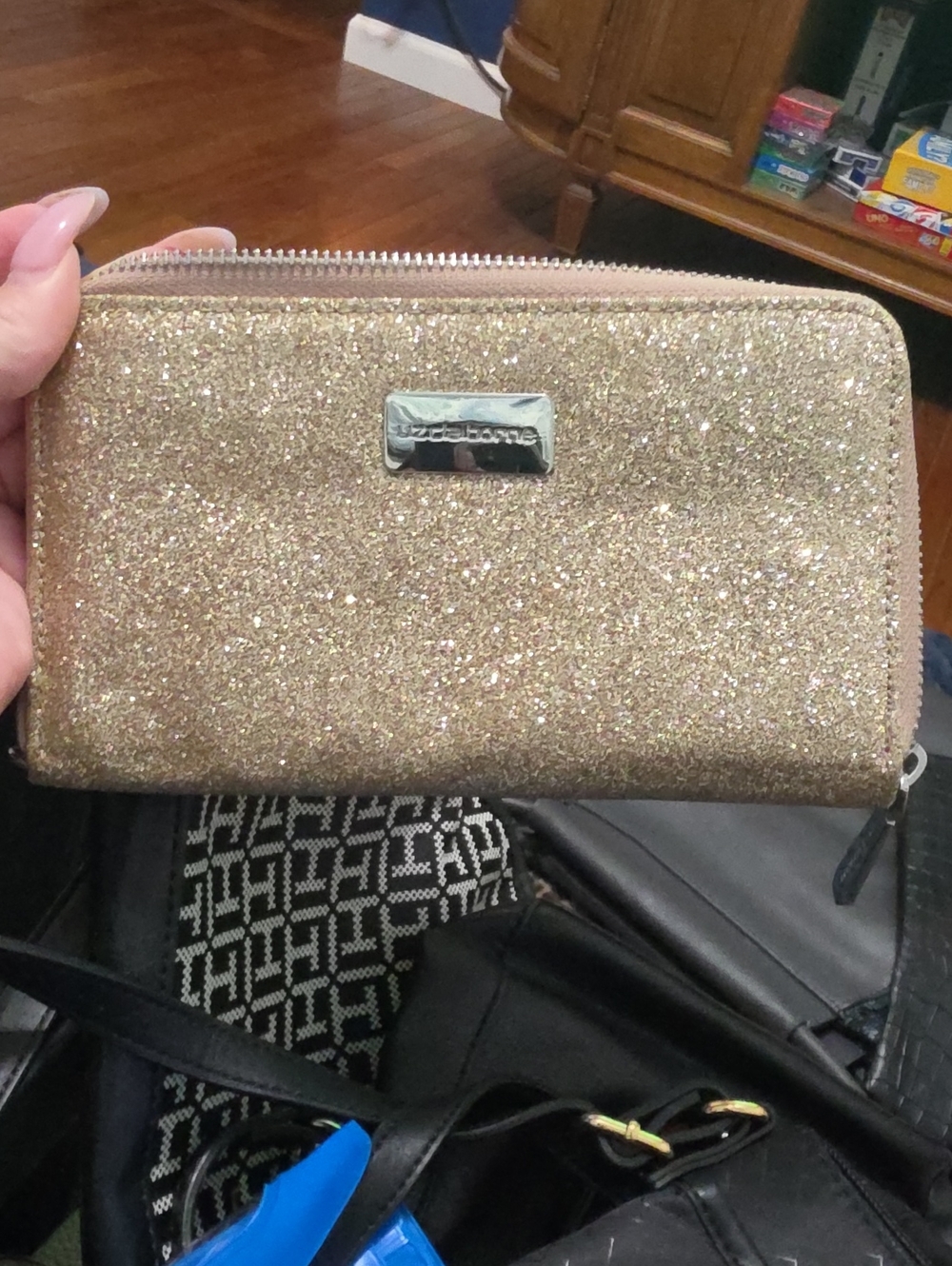 Liz Claiborne Gold Glitter Zip-Around Wallet